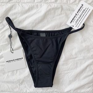 Black Bikini Bottom -Minimale Animale